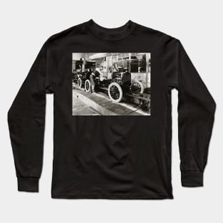 Auto Assembly Line, 1923. Vintage Photo Long Sleeve T-Shirt